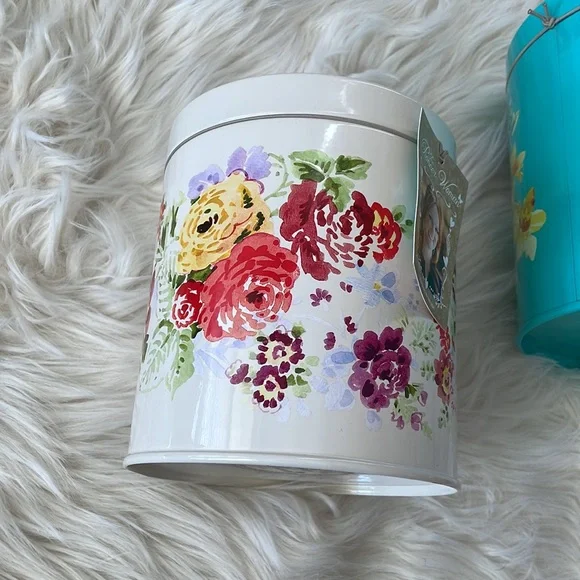 The Pioneer Woman Metal Canister Set